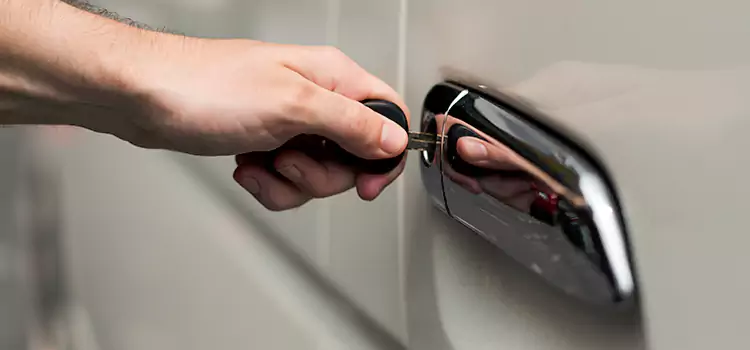 Why Choose Our Auto Locksmith Team in Saugus, MA?
